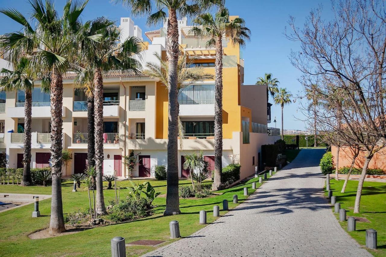 Polo Royale Waterfront Luxury Apt - 3 Terraces And Pool Sotogrande Exterior foto